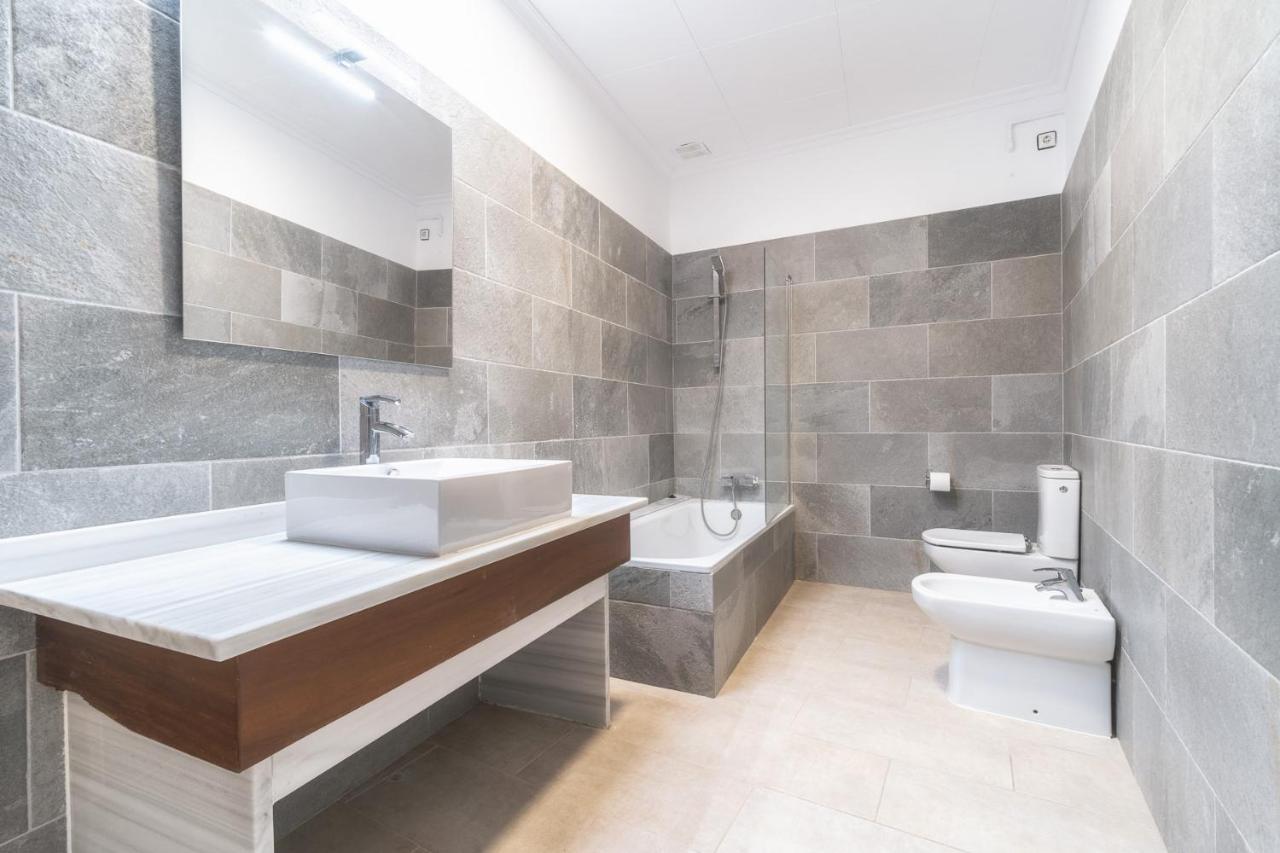 Newly Renovated Large Villa With Garden Castellón de Ampurias Exterior foto